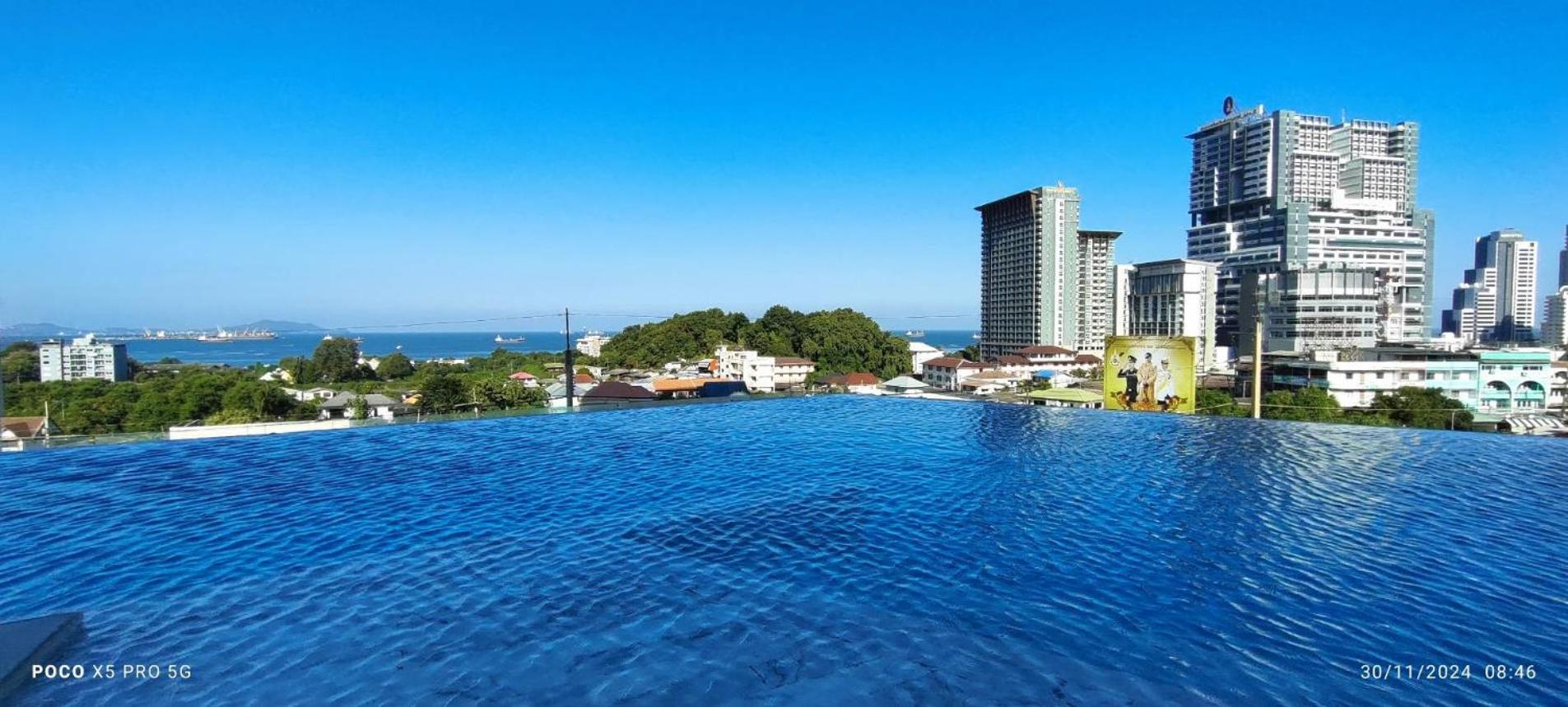 Arize Hotel Sri Racha Сі-Рача Екстер'єр фото