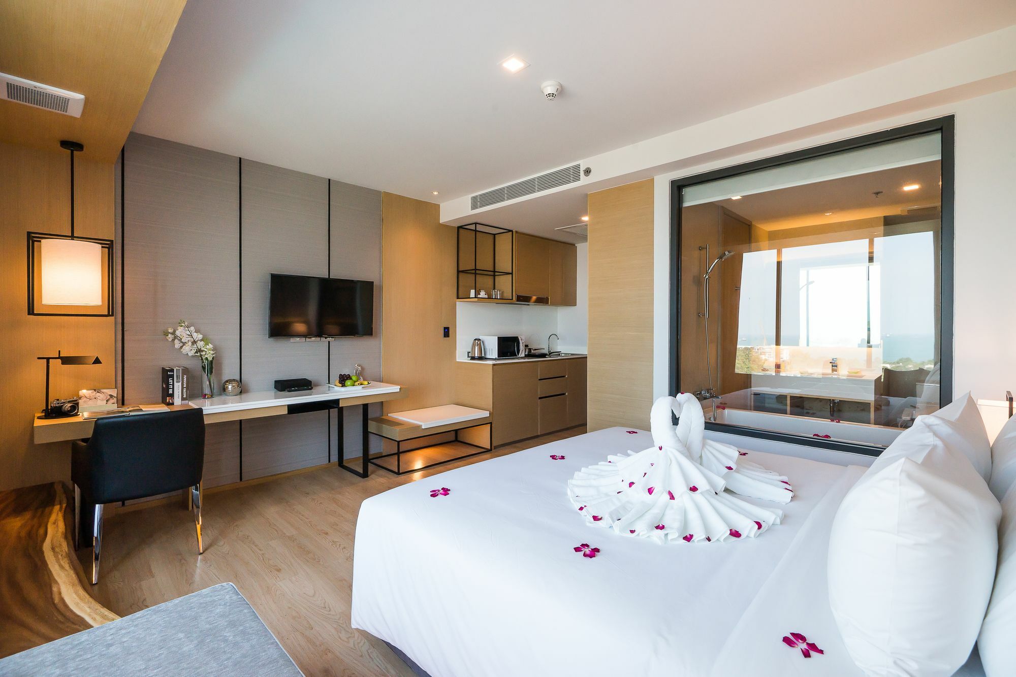 Arize Hotel Sri Racha Сі-Рача Екстер'єр фото
